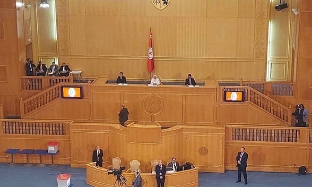 مجلس الجهات والأقاليم يدعو إلى فتح تحقيق شامل في أسباب حادث سقوط سور معهد المزّونة