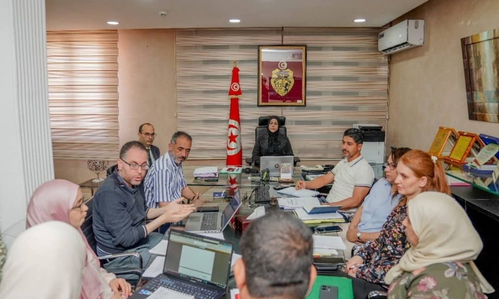  وزارة التشغيل: متابعة تقدّم مشروع إحداث المنصّة الرقمية للشركات الأهلية