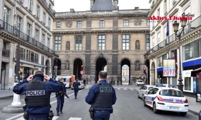 Louvre - Tirs de militaire sur un individu armé de couteau